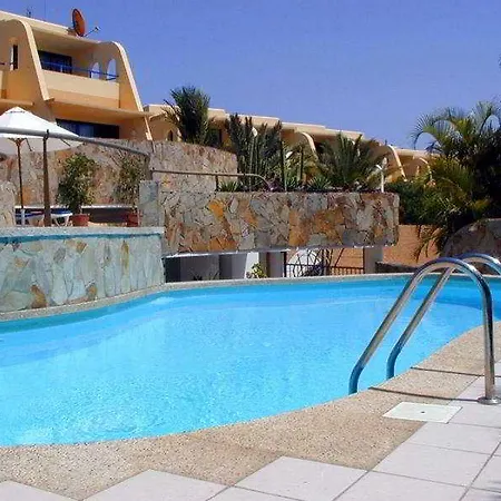 Apts Rocamar Beach ホテル